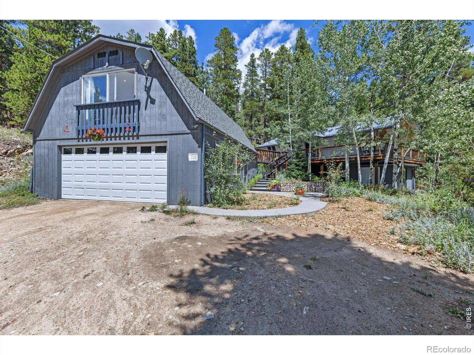 415 Upper Travis Gulch RD, Black Hawk, CO 80422