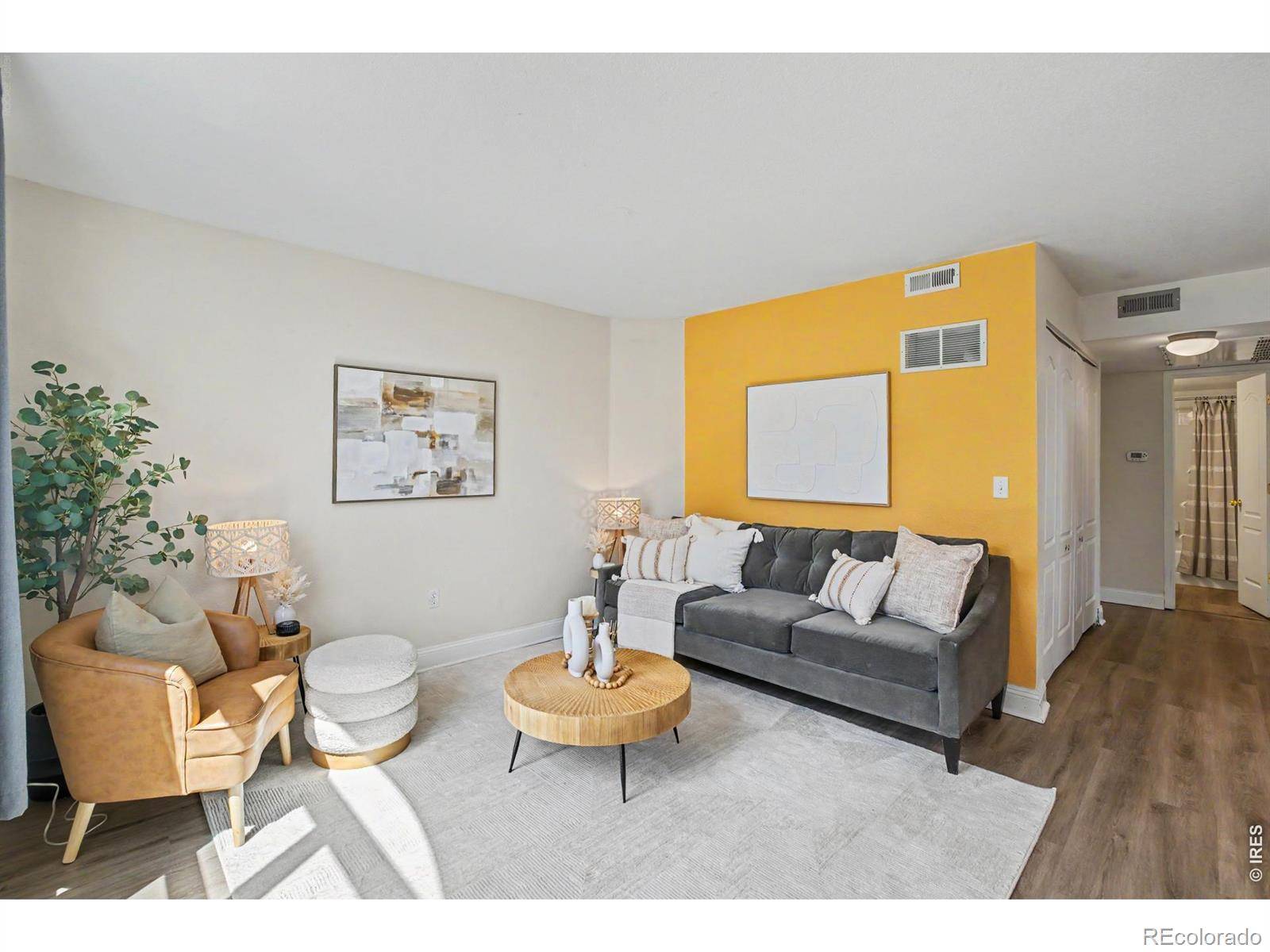 1629 S Deframe ST #B8, Lakewood, CO 80228