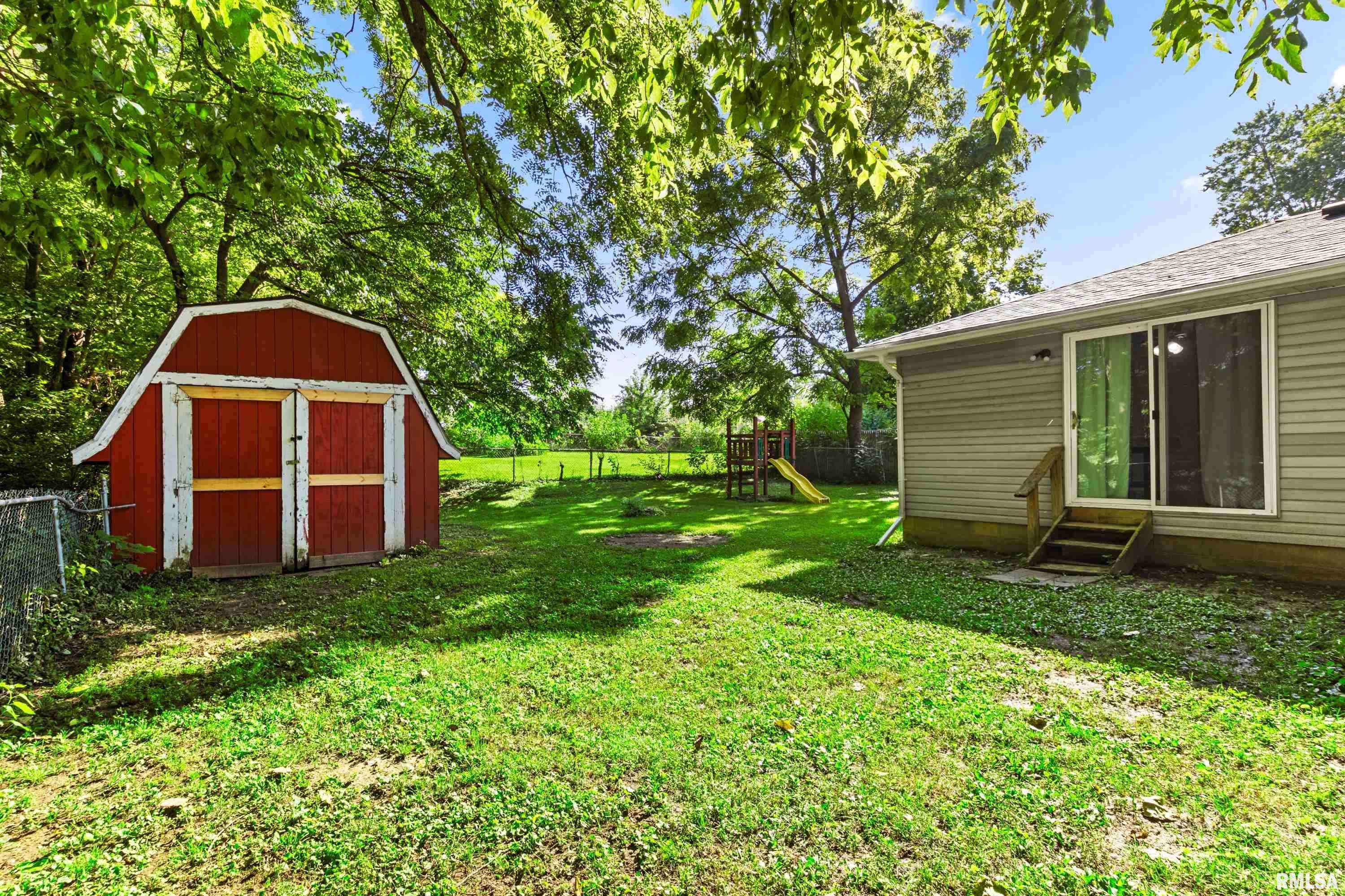 324 KENTUCKY CT, Washington, IL 61571