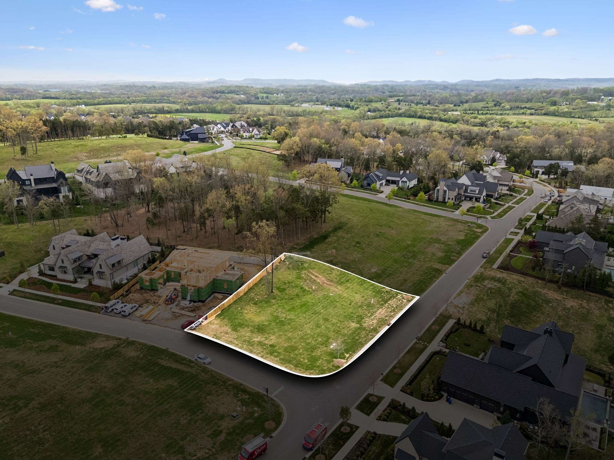 7124 Lanceleaf Dr, College Grove, TN 37046