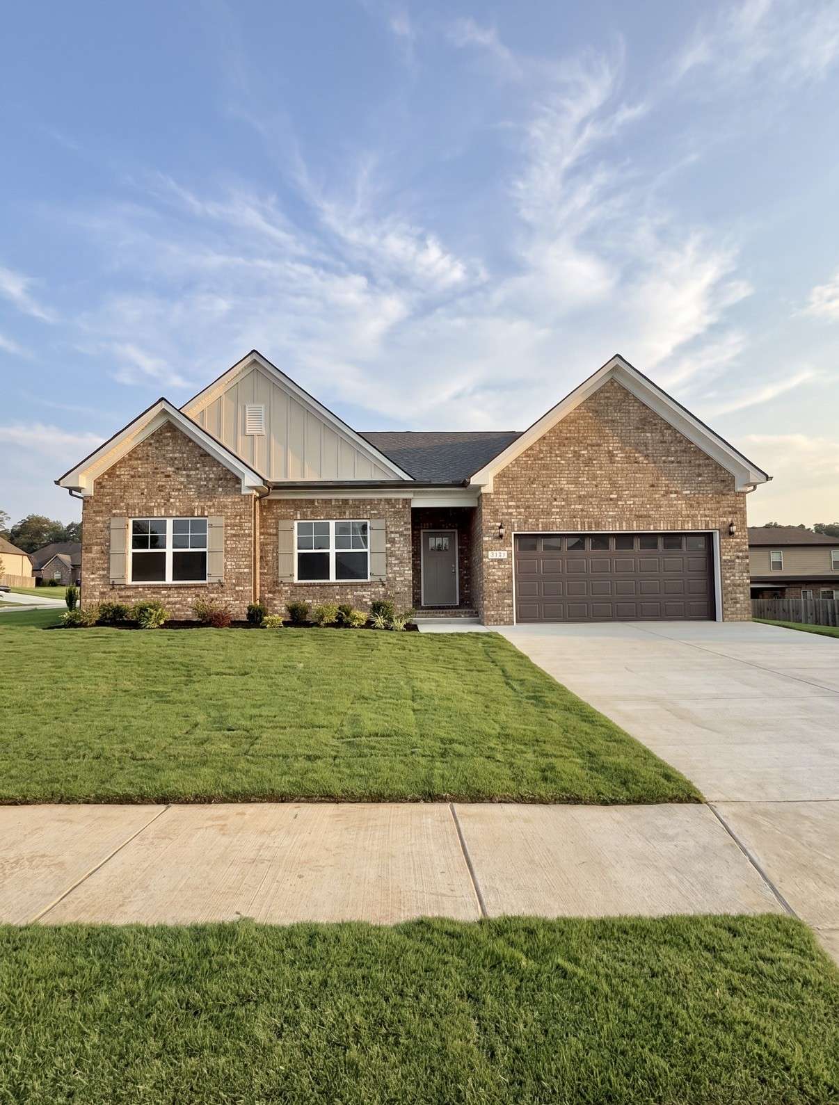 1211 Amber Hills Drive, Ashland City, TN 37015