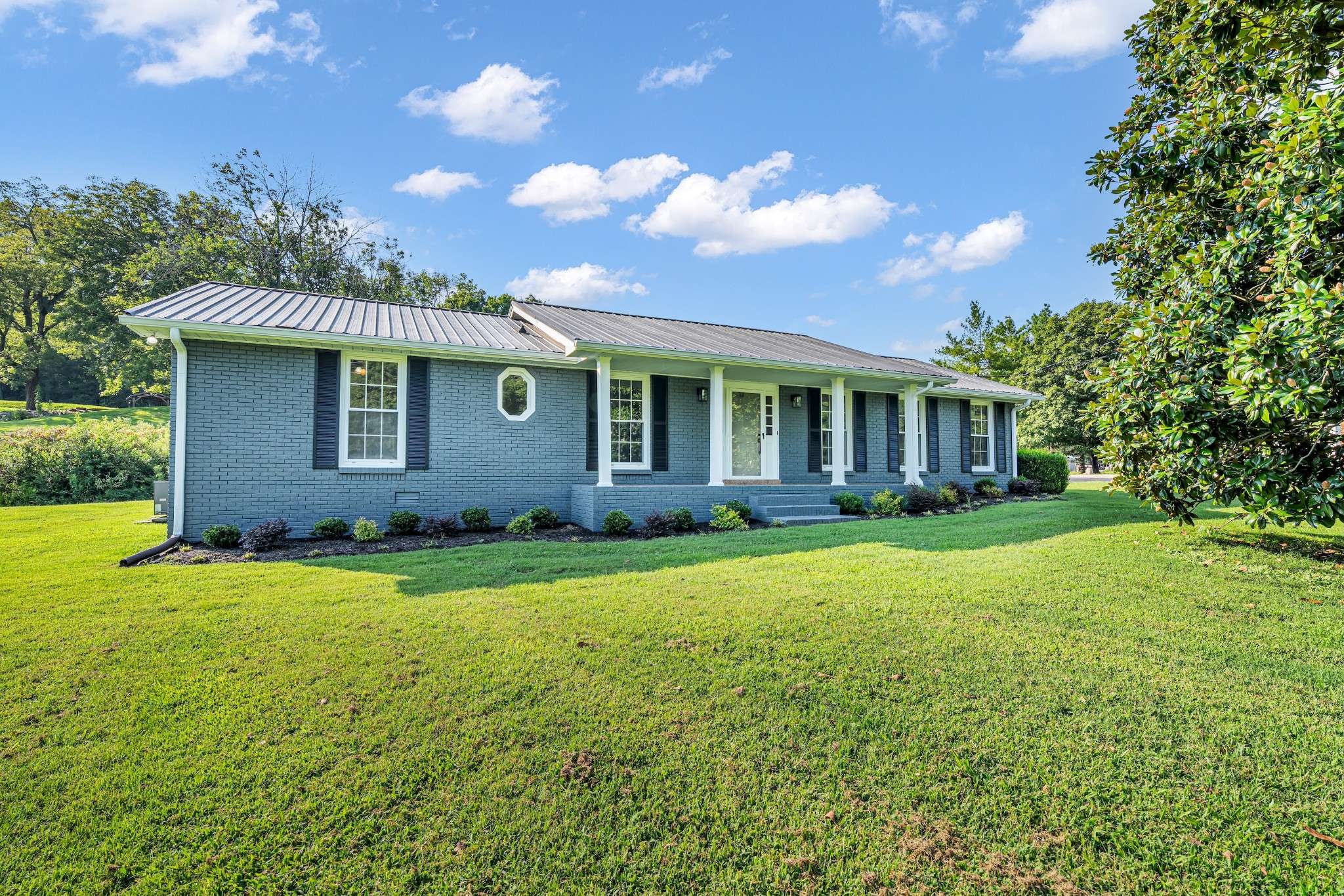 4304 Long Hollow Pike, Goodlettsville, TN 37072