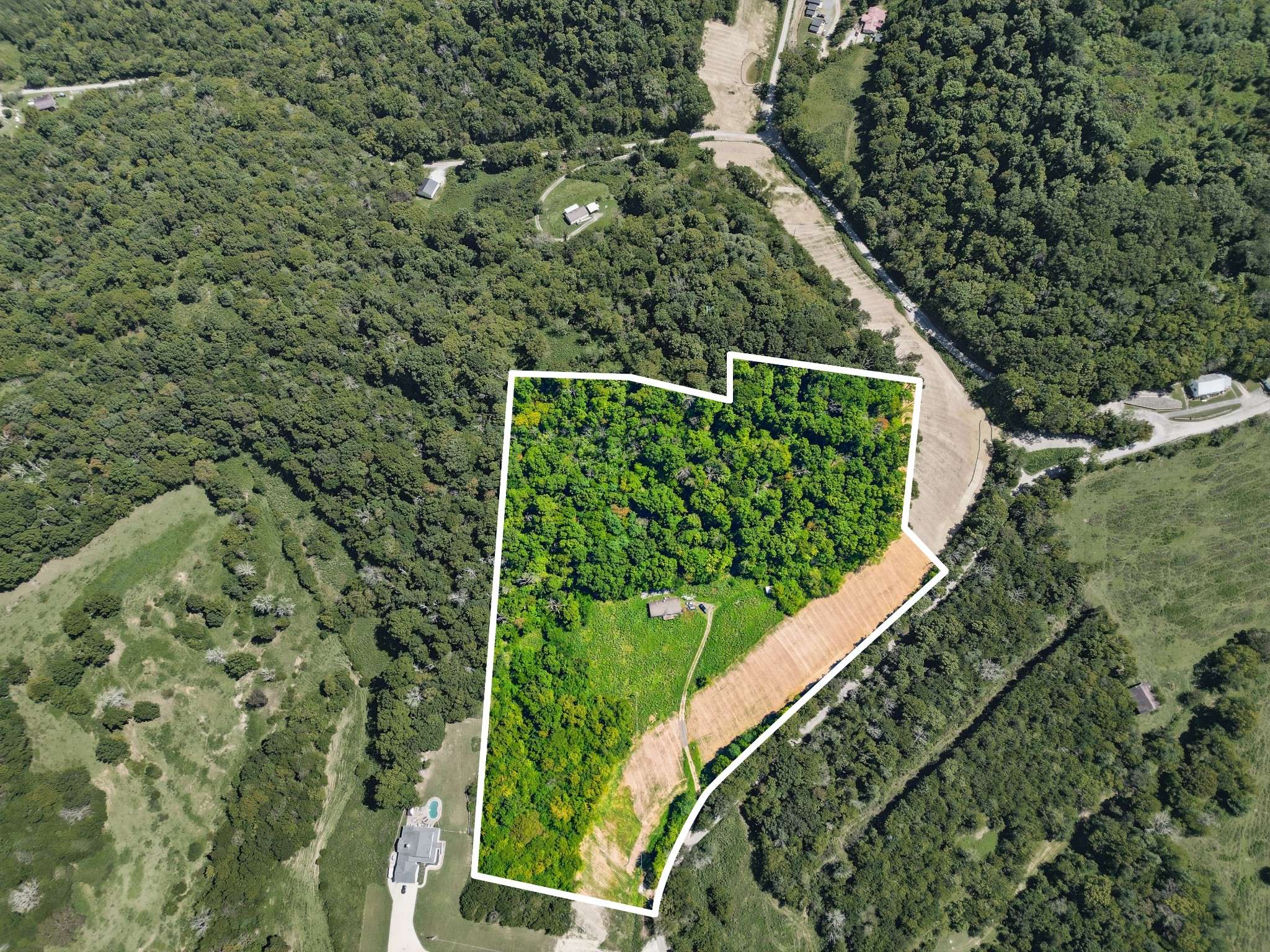349 Young Branch Rd, Dixon Springs, TN 37057