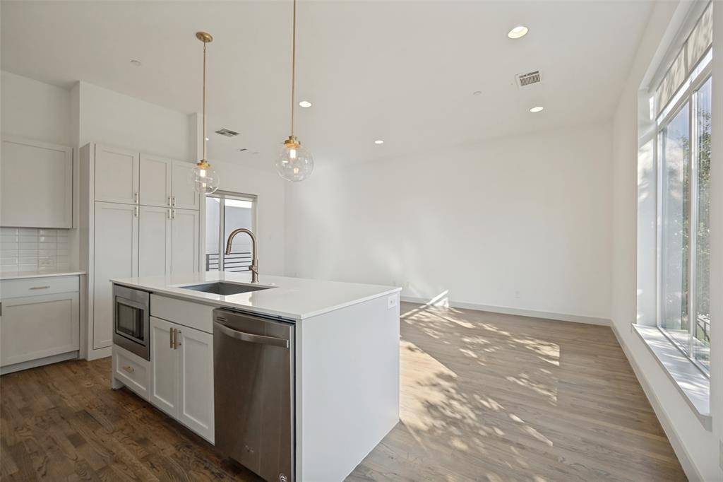 2103 Bennett Avenue #60, Dallas, TX 75206