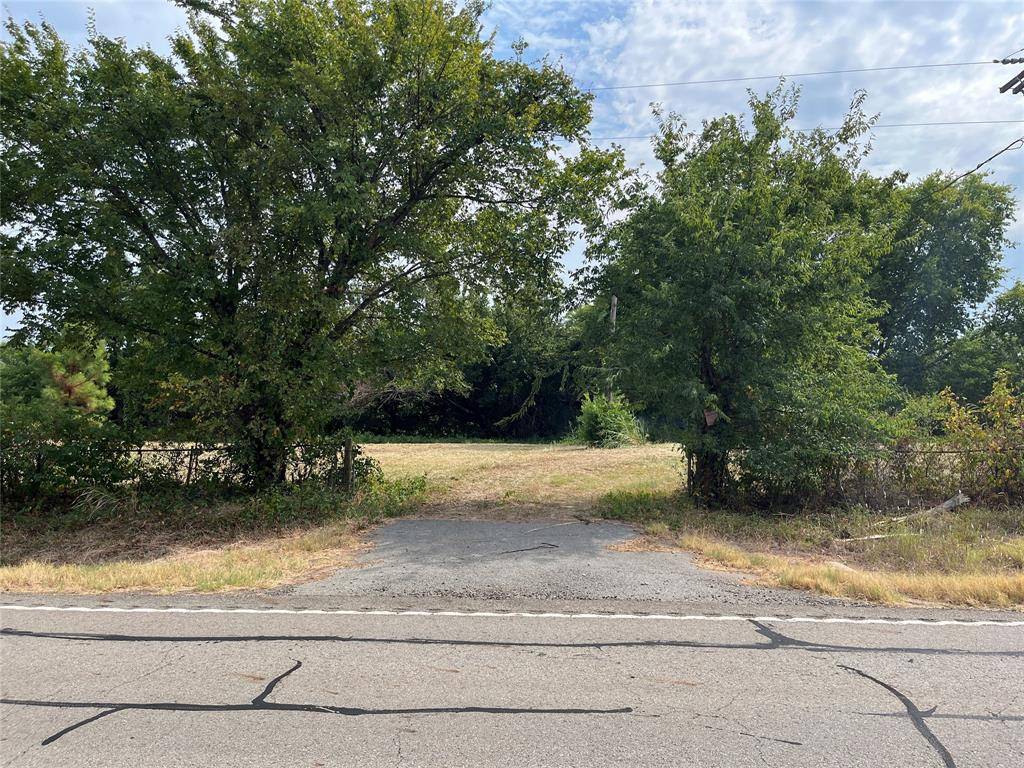 404 E Maple Street, Ravenna, TX 75476