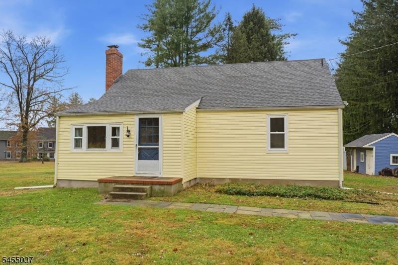 131 Crusher Rd, Hopewell Twp., NJ 08525