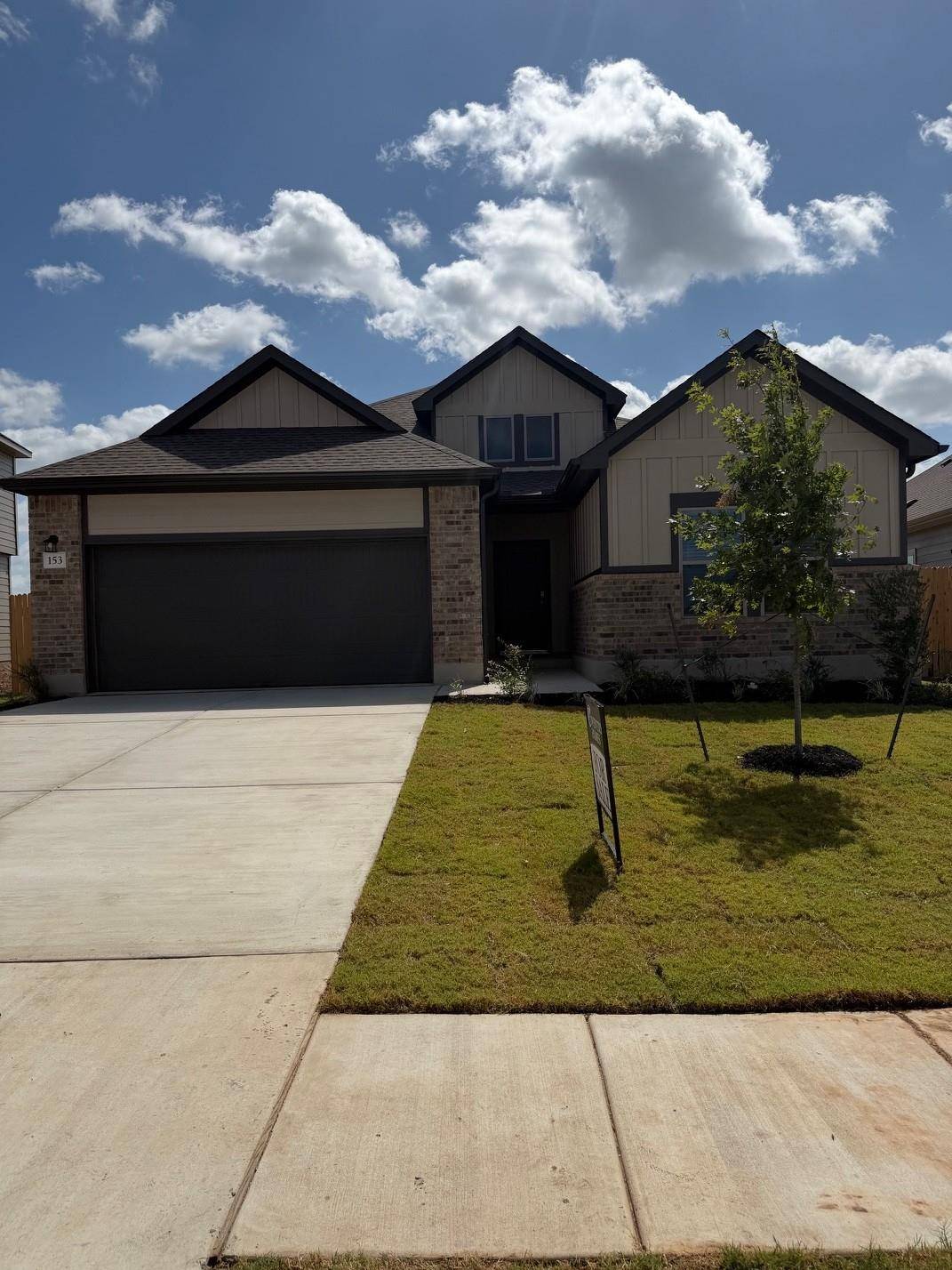 153 Ayres Horn, Cedar Creek, TX 78612