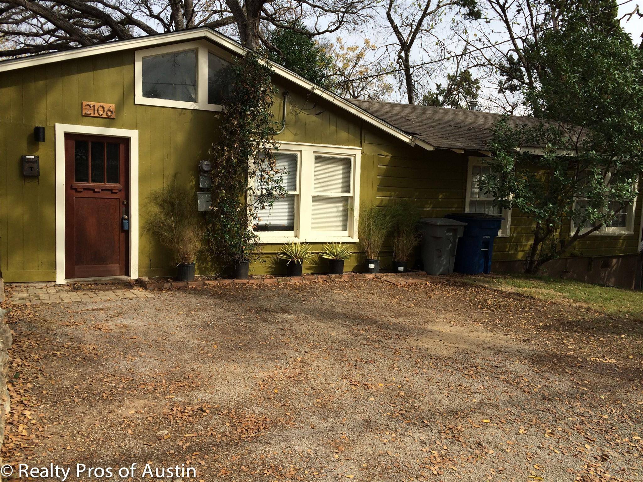 2106 W 7th ST, Austin, TX 78703