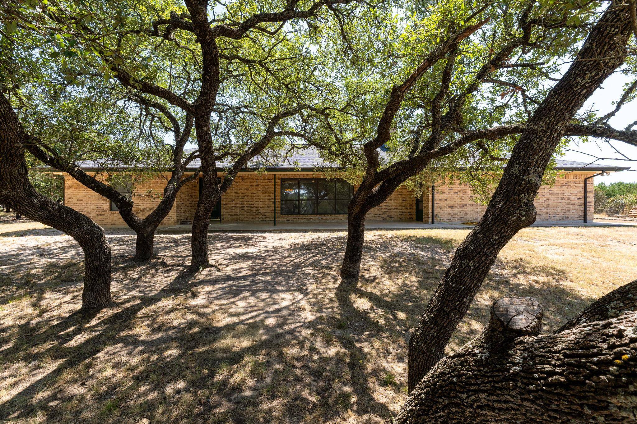 3322 County Road 1020, Lampasas, TX 76550