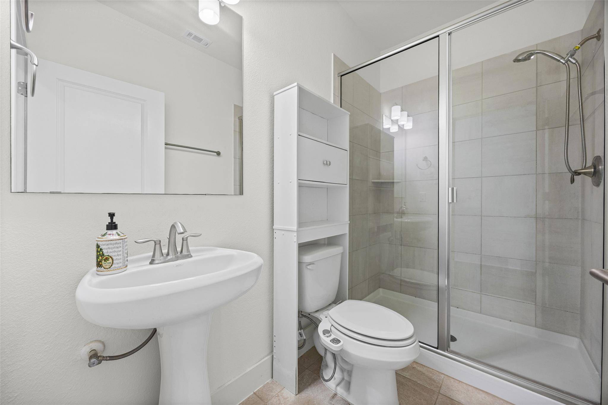 545 Elm Green ST, Hutto, TX 78634