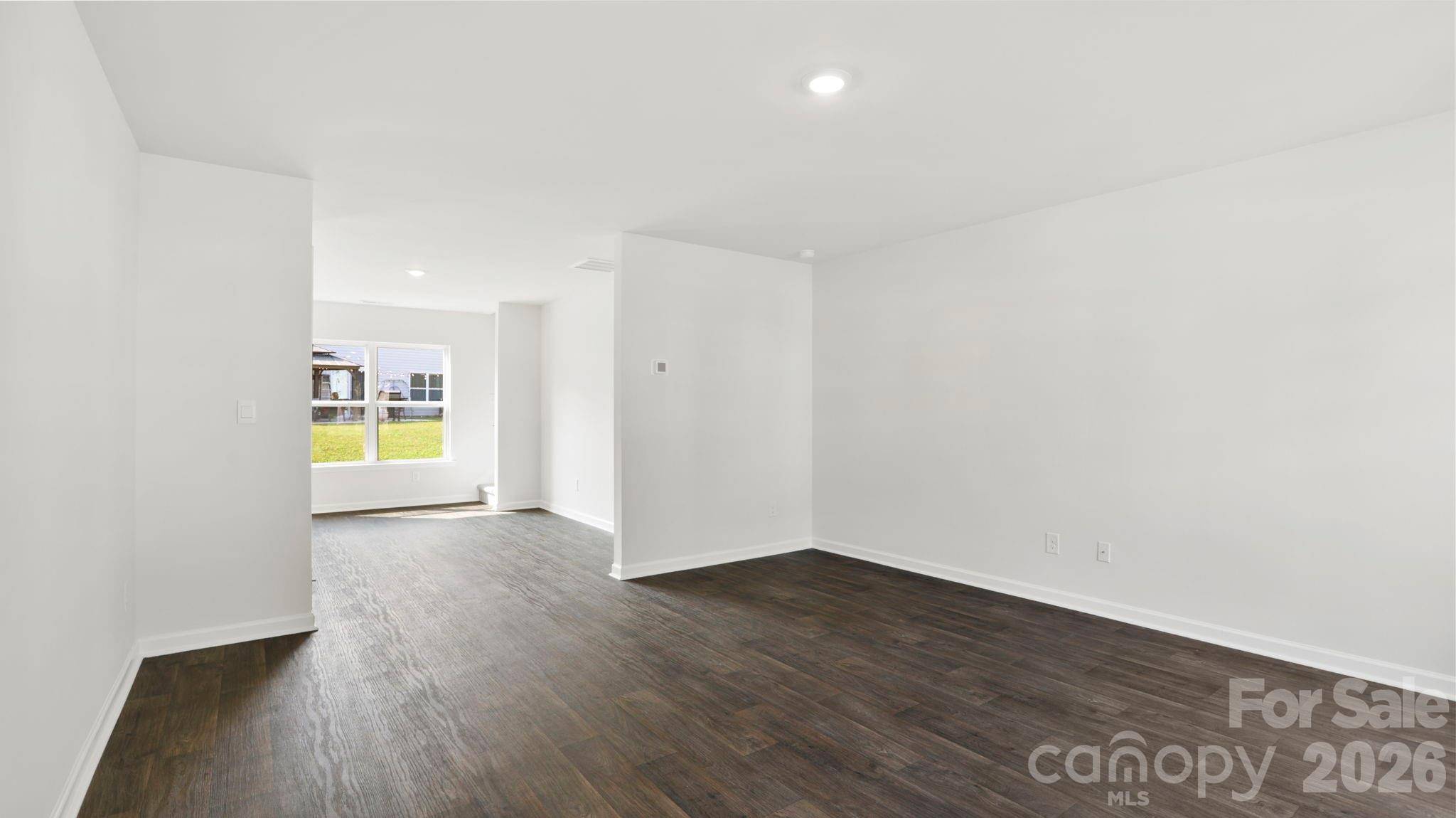 96 Creekwalk LN, Waynesville, NC 28785