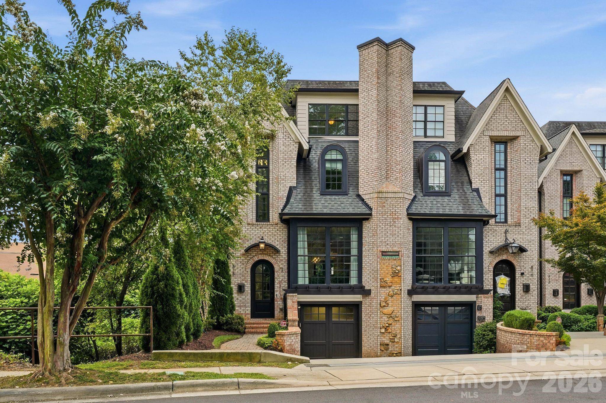 818 Ideal WAY, Charlotte, NC 28203