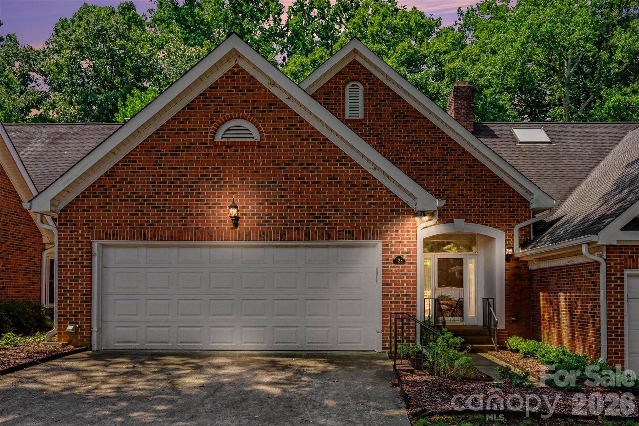 128 Columns CIR, Shelby, NC 28150