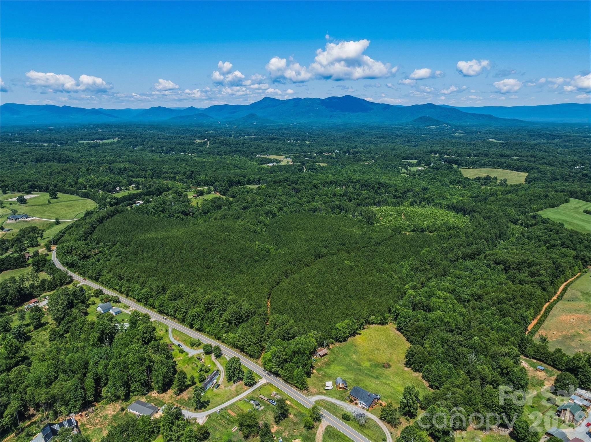 6783 Peniel RD, Tryon, NC 28782