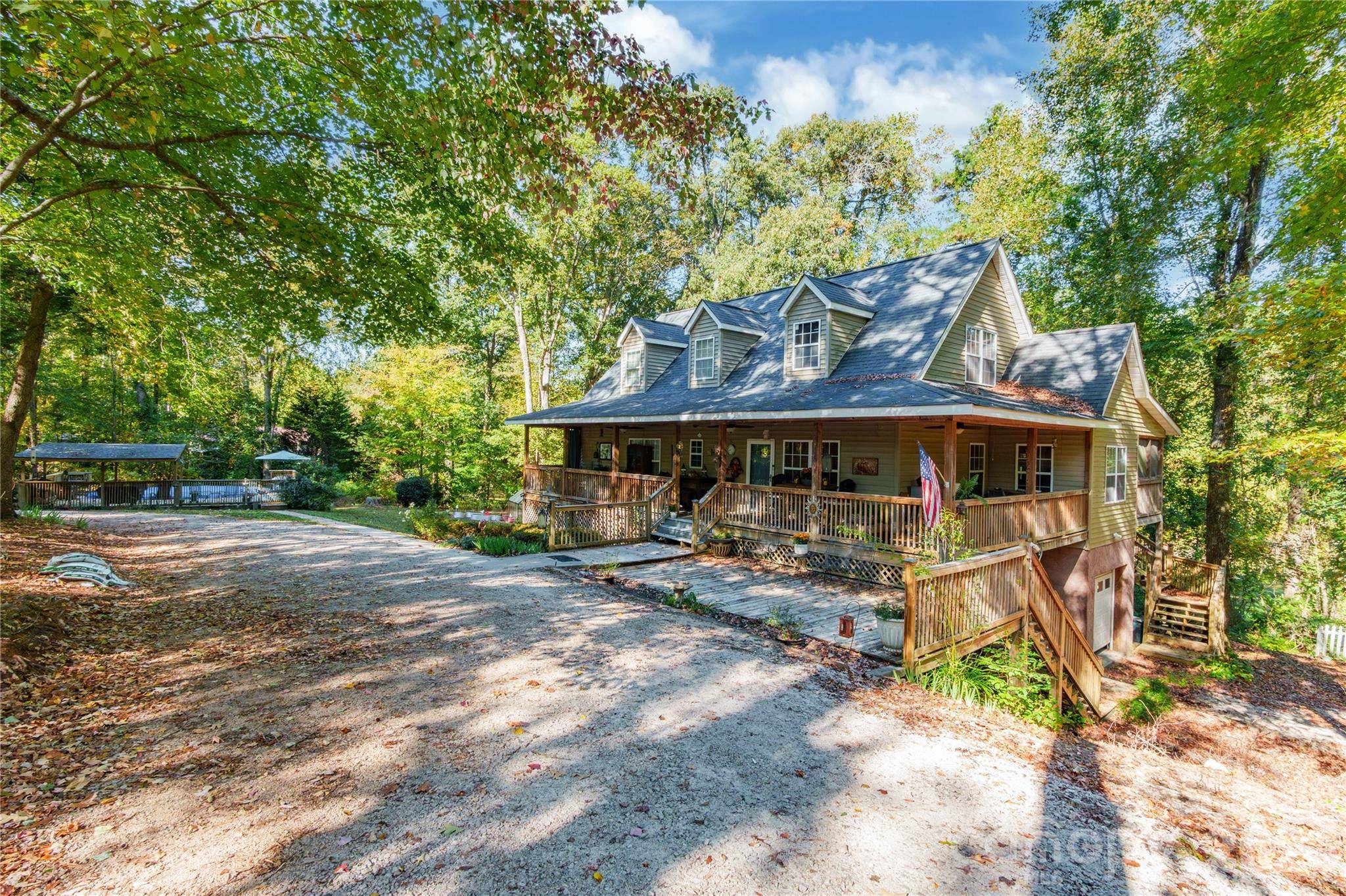 880 Columbia RD, Chester, SC 29706