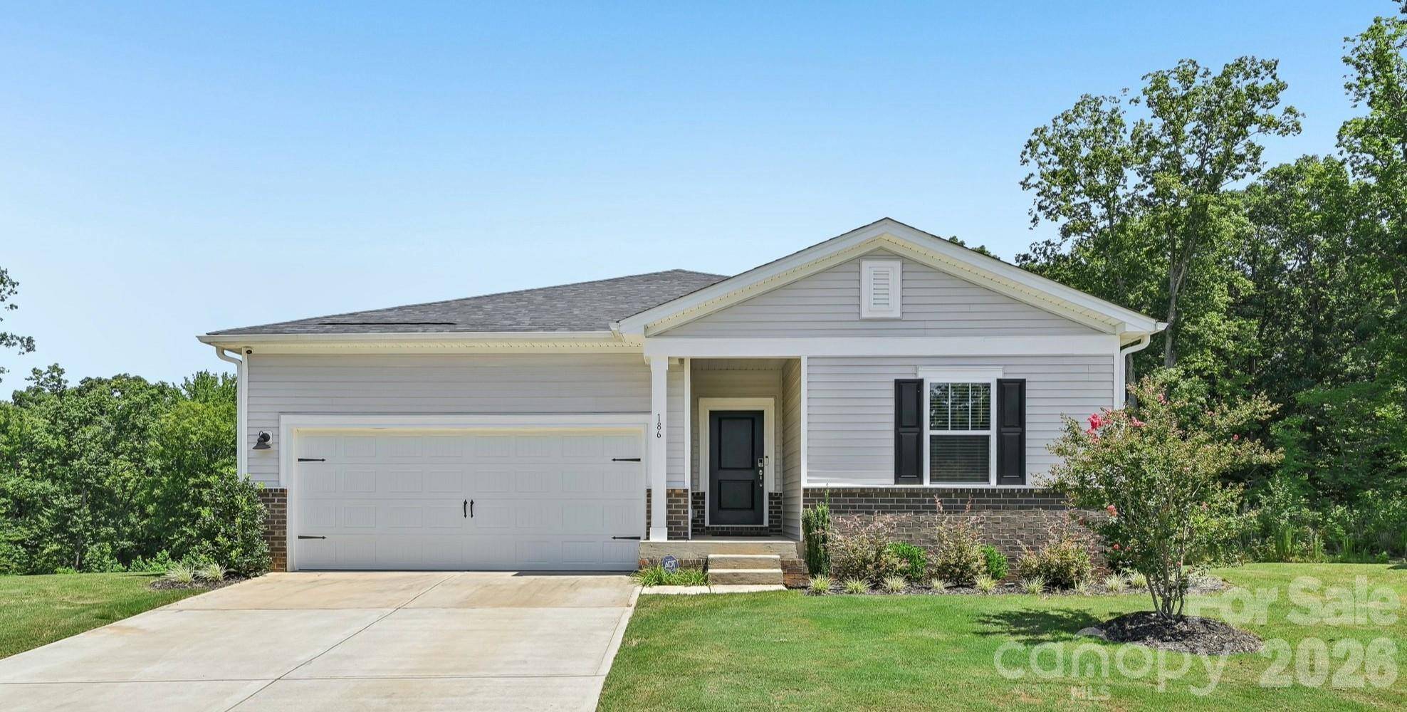 186 Guardian Gate DR, Mooresville, NC 28115