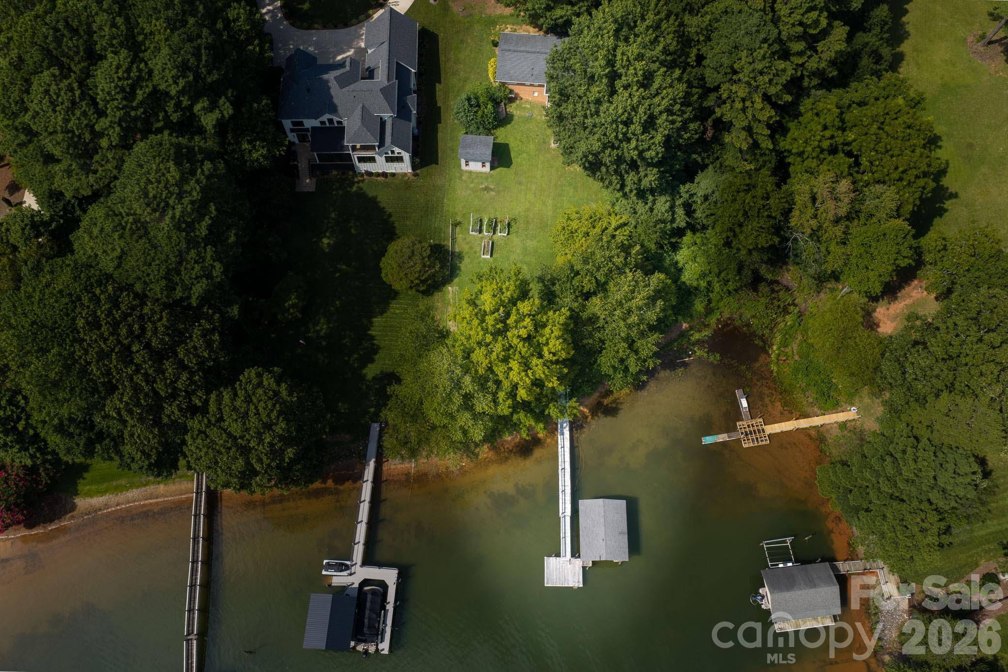 115 Rainbow LN, Mooresville, NC 28117