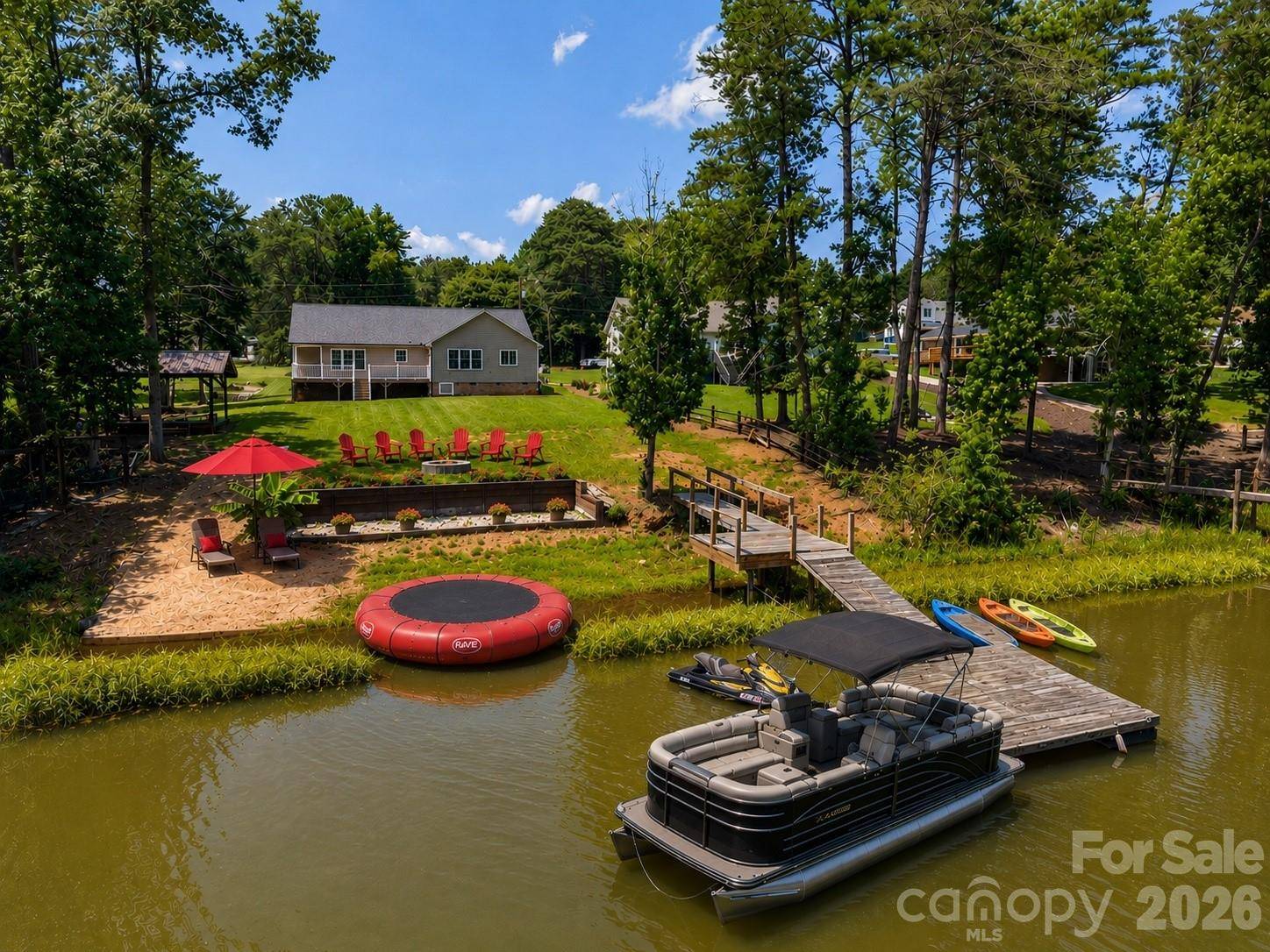 6901 Navajo TRL, Sherrills Ford, NC 28673