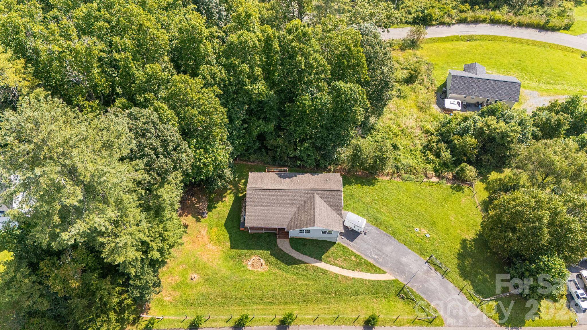184 Scarlett Ridge DR, Marshall, NC 28753
