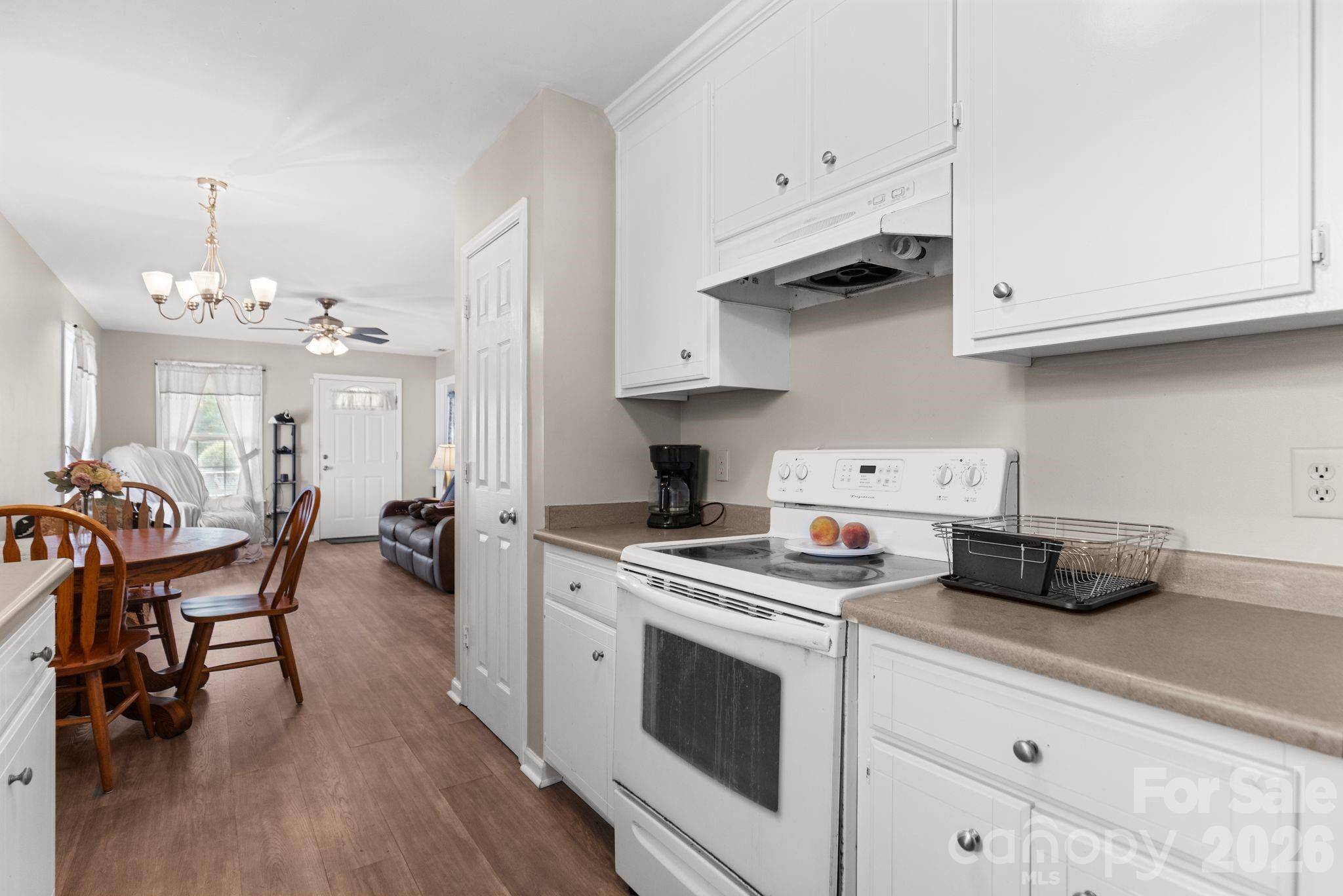 206 Oakland AVE, Greer, SC 29650
