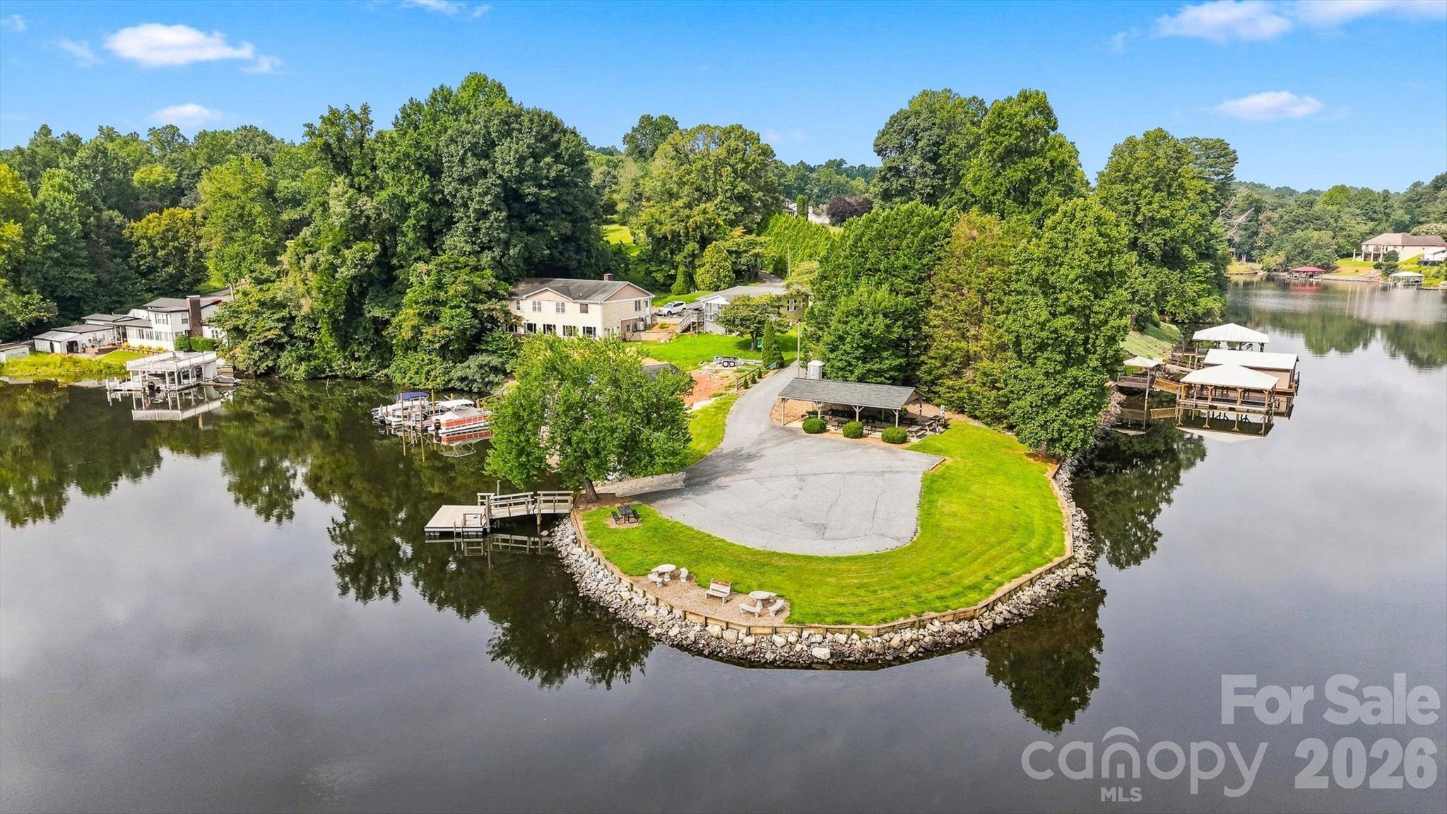 6011 Dockside DR, Hickory, NC 28601