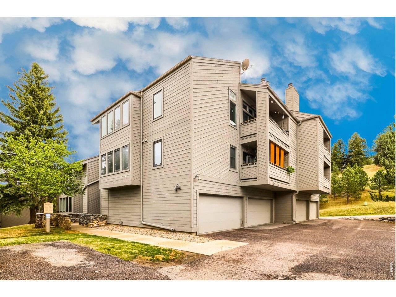 23551 Genesee Village #15H, Golden, CO 80401