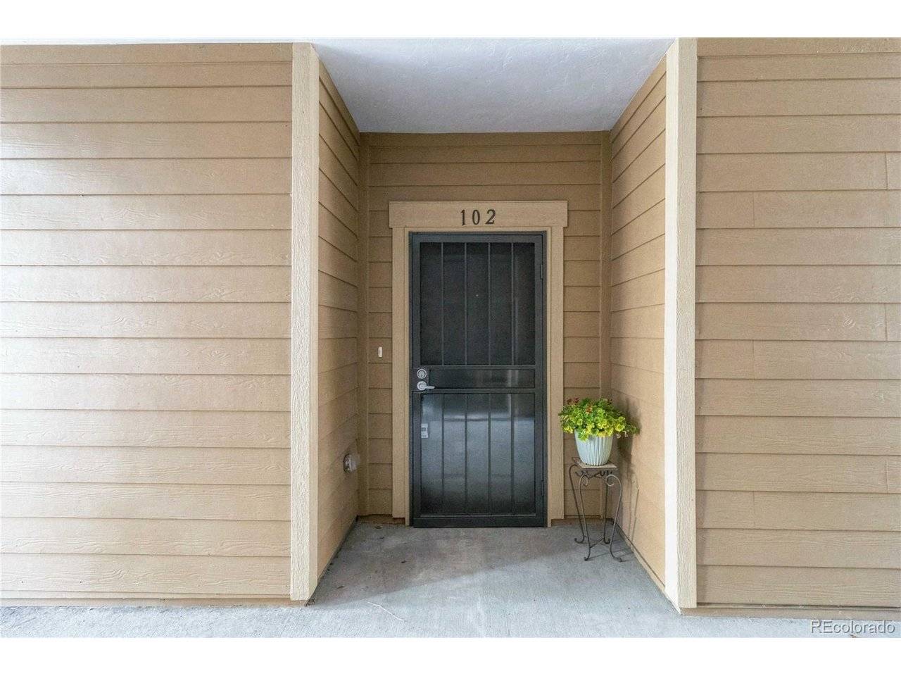 10052 W Ute #102, Littleton, CO 80127