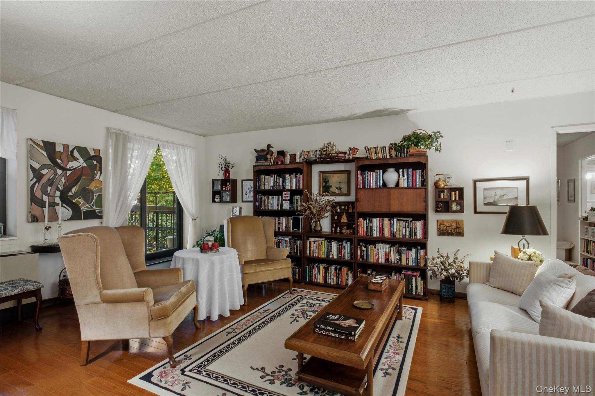 1376 Midland AVE #105, Bronxville, NY 10708