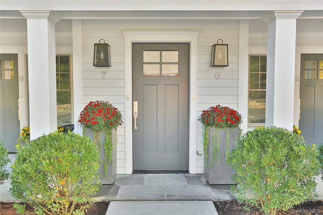 470 Main ST #11, Armonk, NY 10504