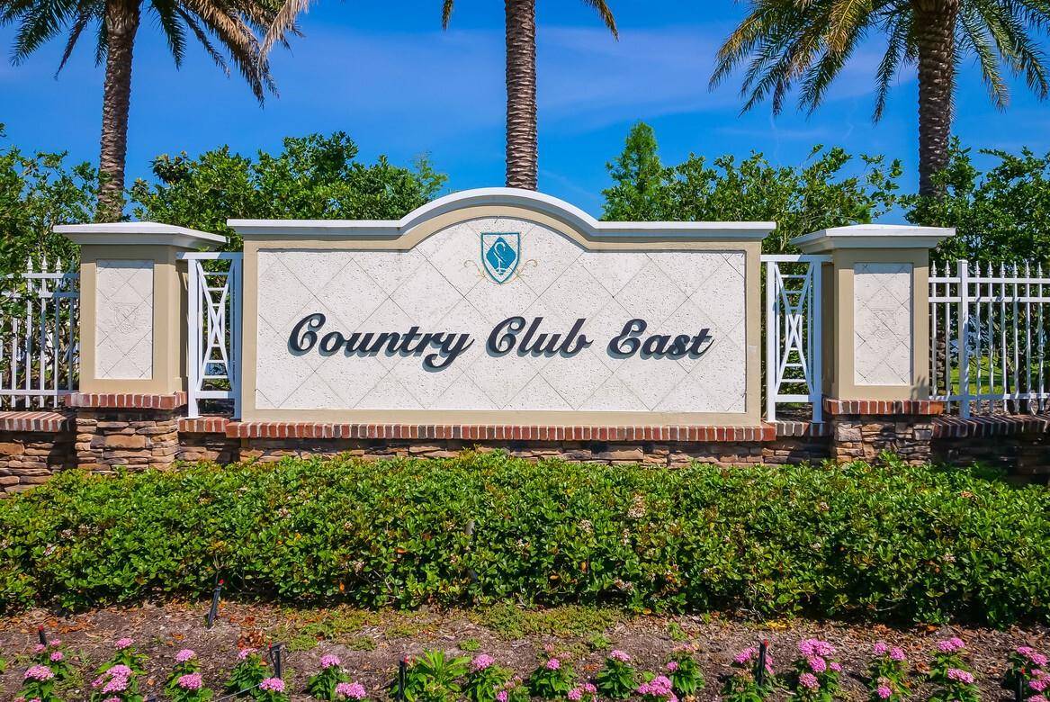 15422 HELMSDALE PL, Lakewood Ranch, FL 34202