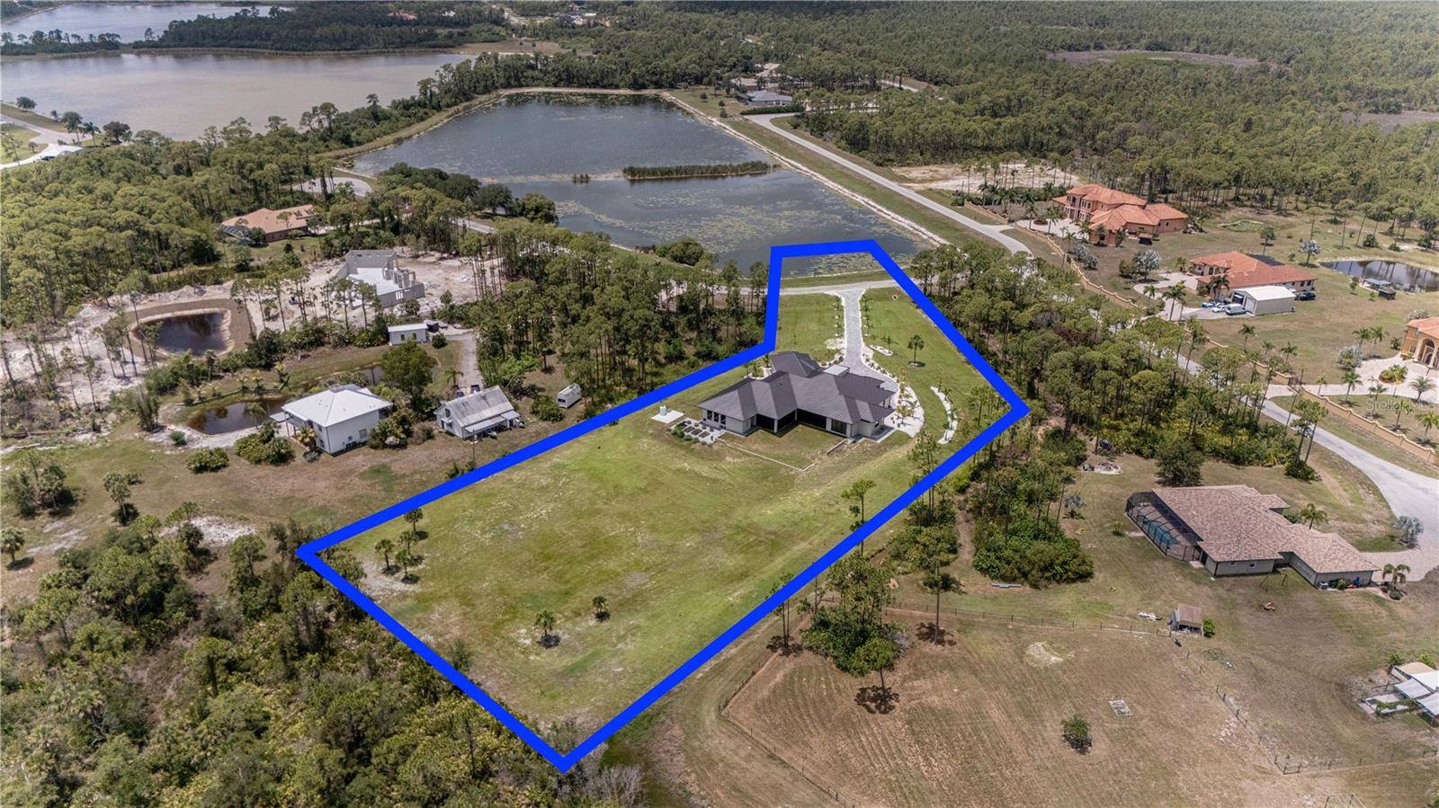 9240 FALCON CT, Venice, FL 34293
