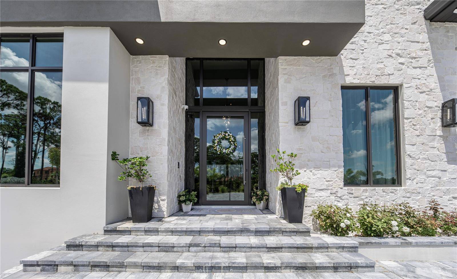 9240 FALCON CT, Venice, FL 34293