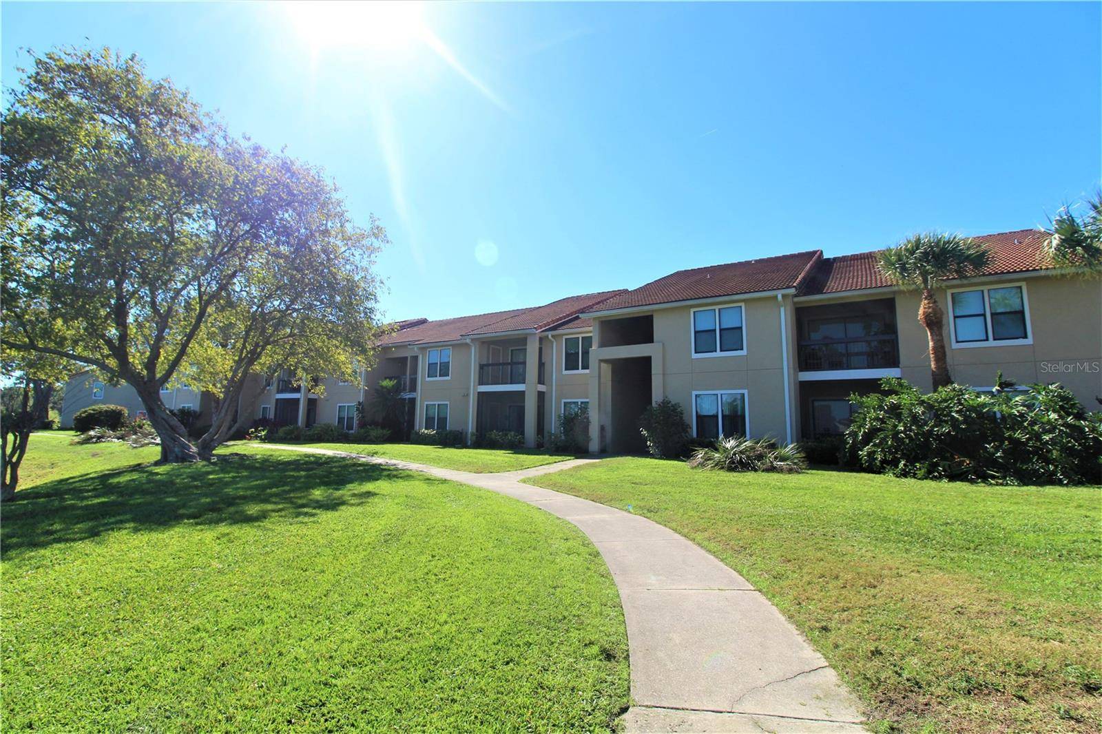4009 CROCKERS LAKE BLVD #11, Sarasota, FL 34238