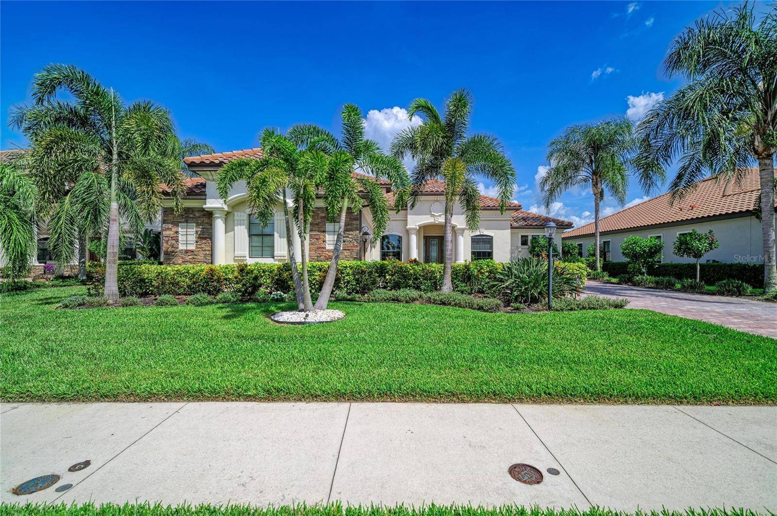 5664 CLOVERLEAF RUN, Lakewood Ranch, FL 34211