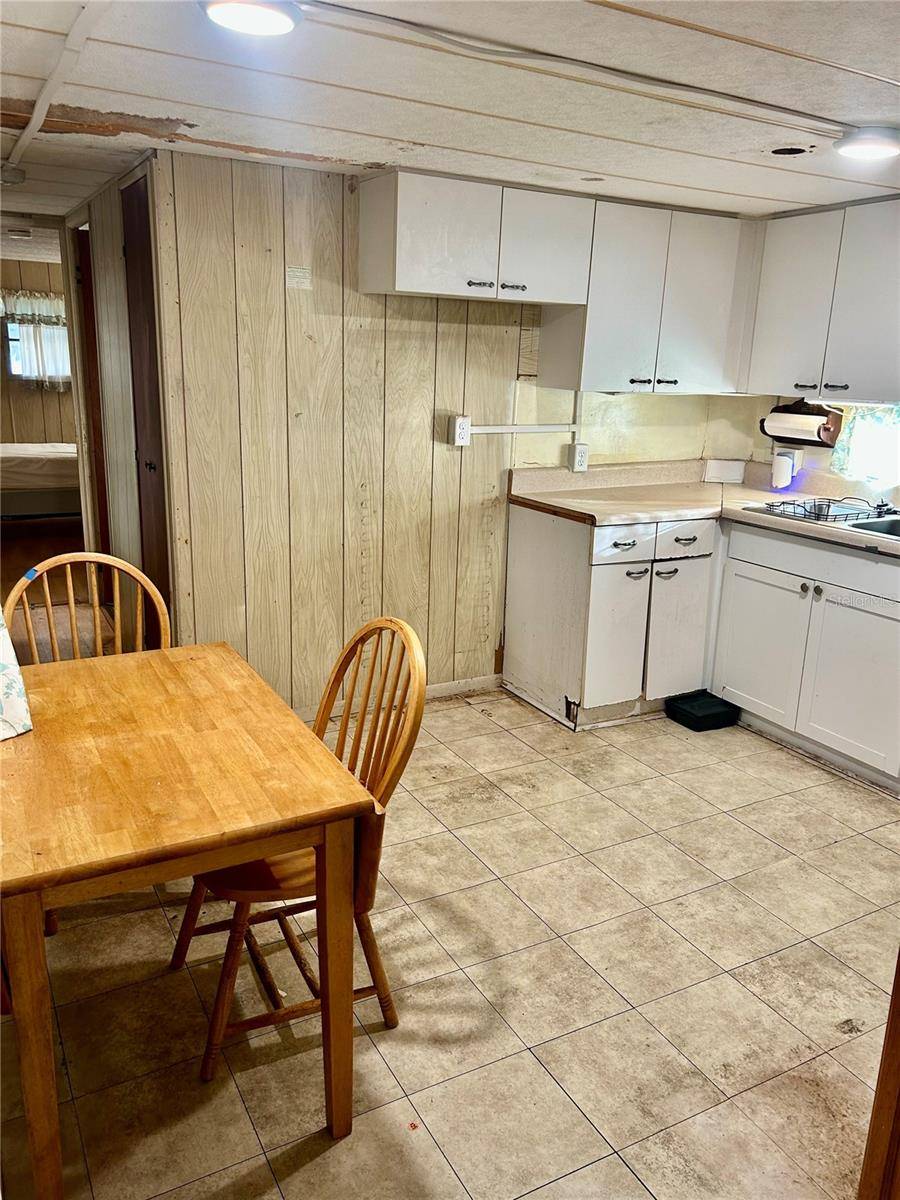 407 52ND AVENUE DR W, Bradenton, FL 34207