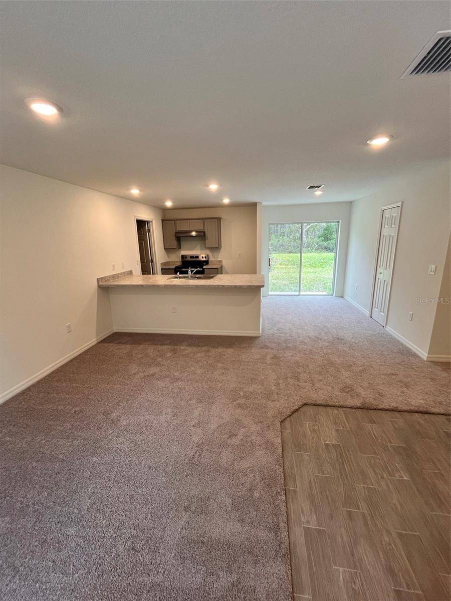 10300 RUTH AVE, Hastings, FL 32145