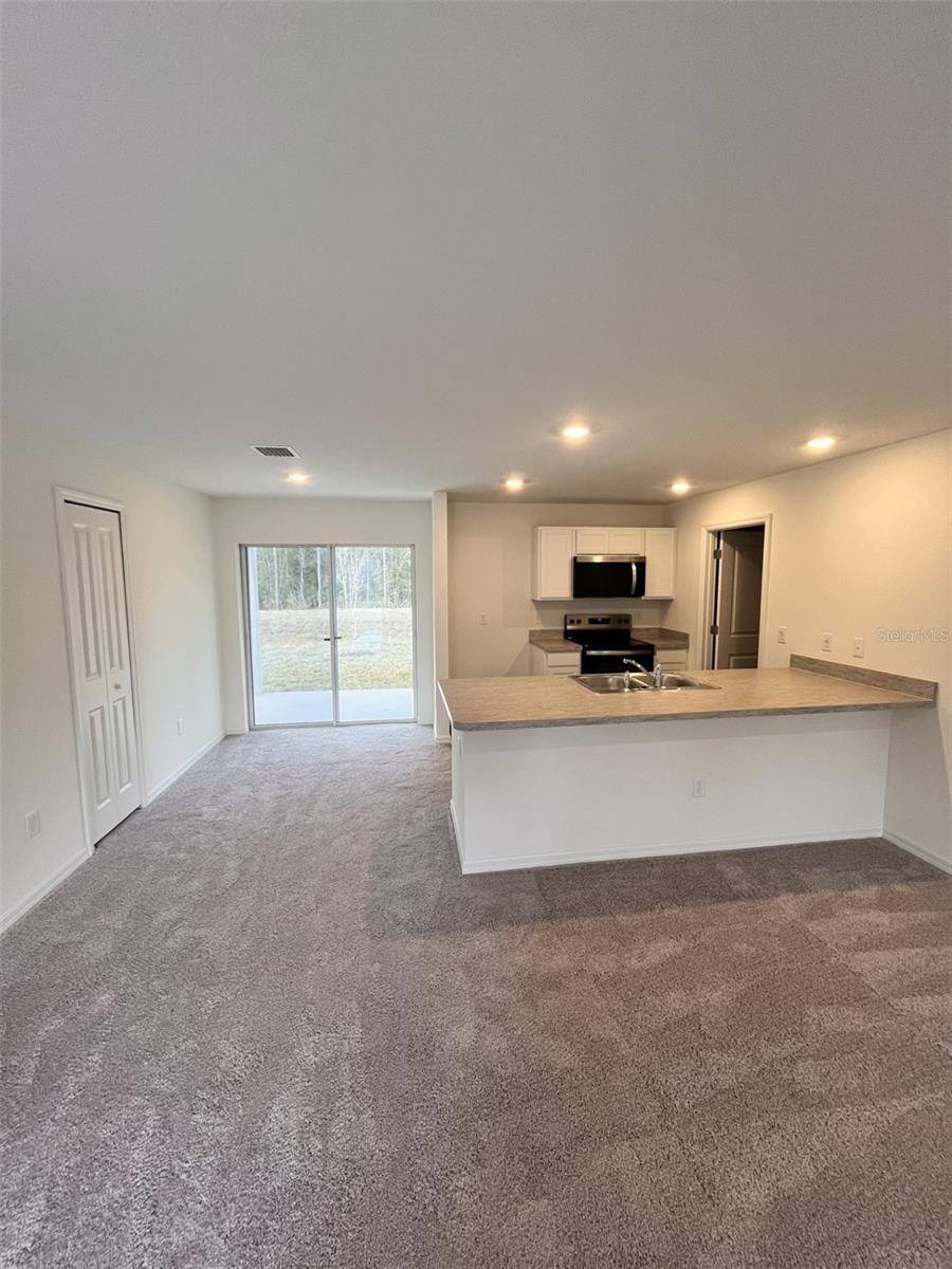 10255 WEATHERBY AVE, Hastings, FL 32145