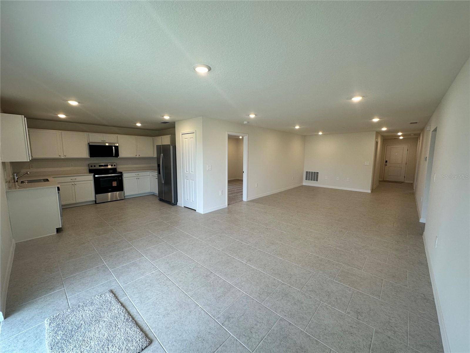 260 SPINDLEWOOD BLVD, Dundee, FL 33838