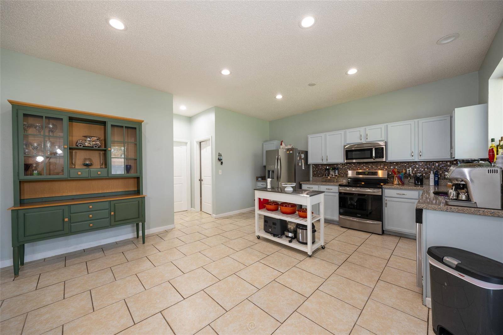 6 RYBARK LN, Palm Coast, FL 32164