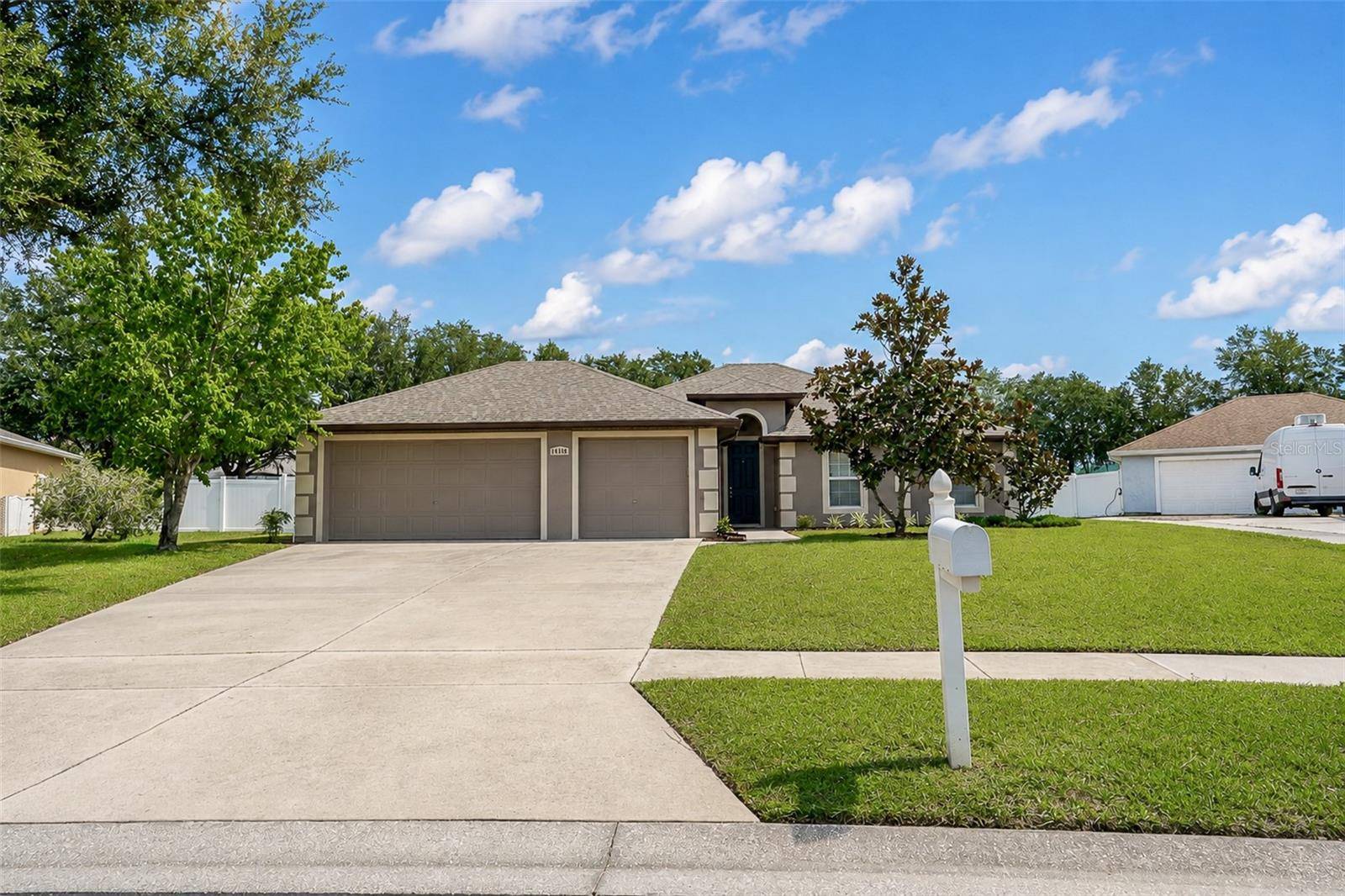 10105 LENOX ST, Clermont, FL 34711