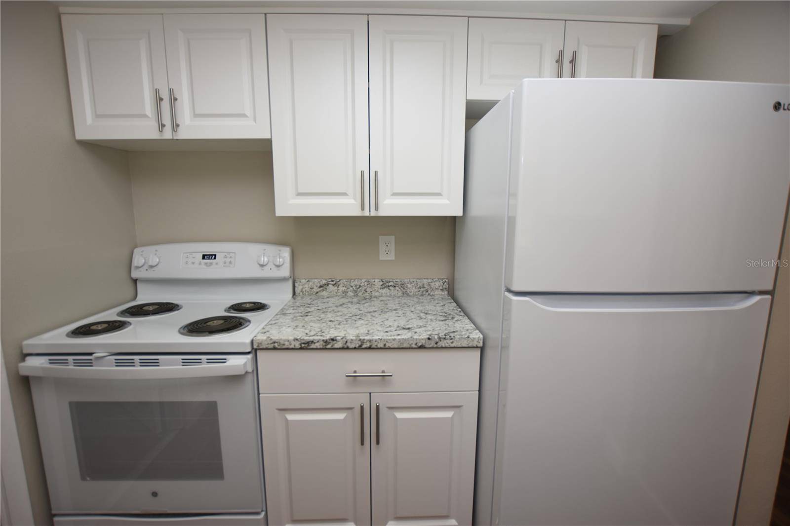 1224 WATERVIEW BLVD E, Lakeland, FL 33801