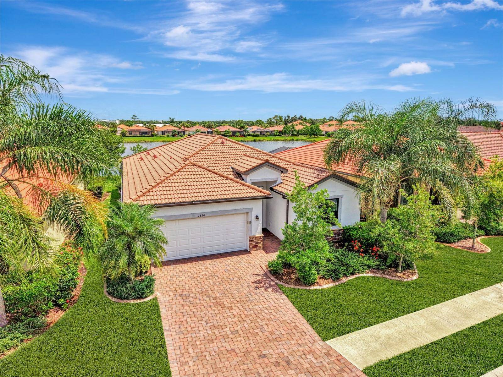 9824 HILLTOP DR, Venice, FL 34292