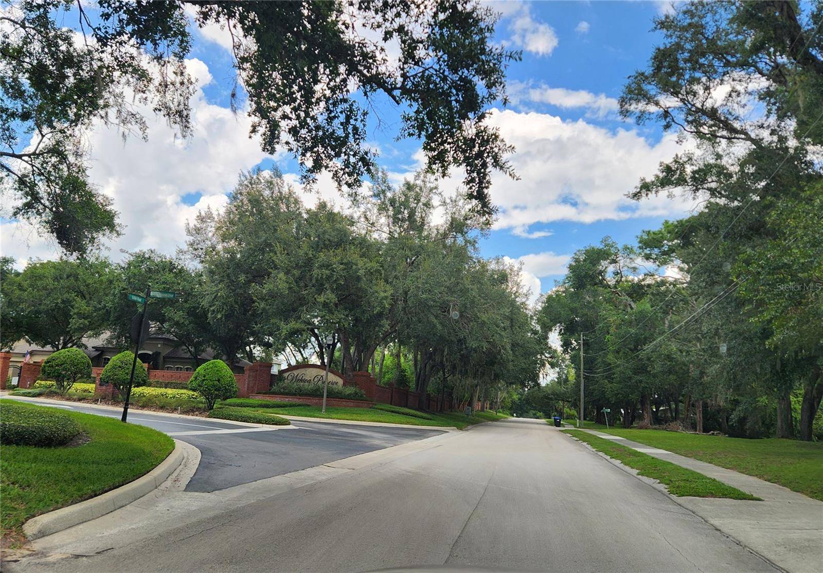 1048 USTLER RD, Apopka, FL 32712