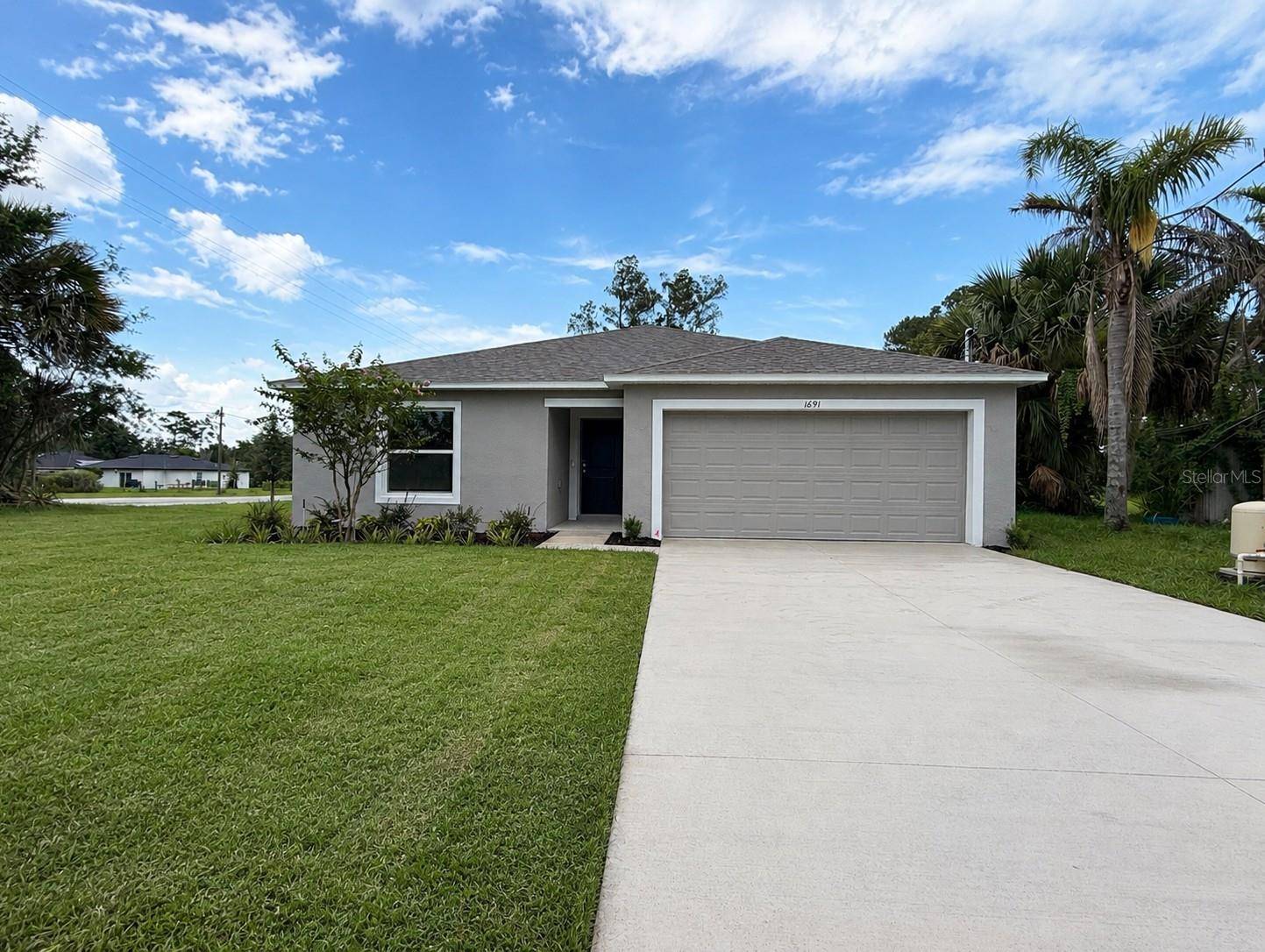 1691 2ND AVE, Deland, FL 32724