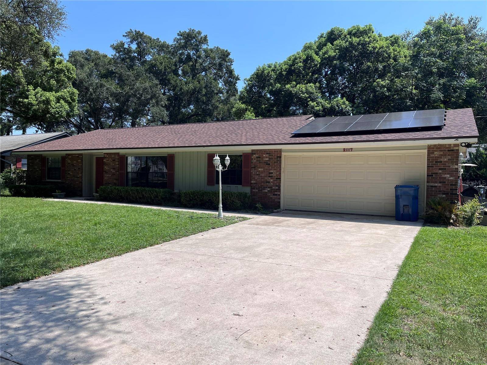 2117 YORKSHIRE DR, Deland, FL 32724