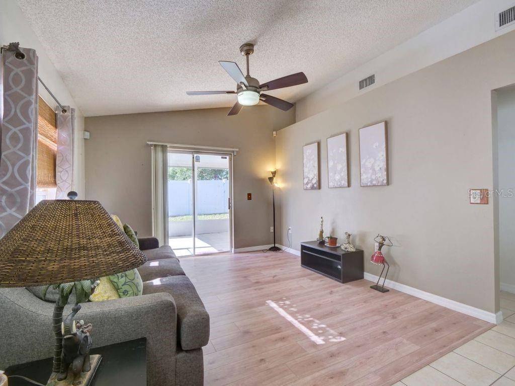 1012 VISTA PALMA WAY, Orlando, FL 32825
