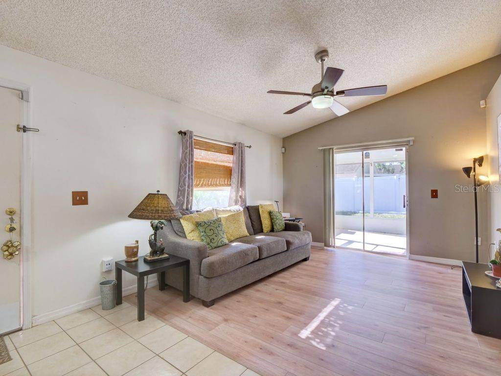 1012 VISTA PALMA WAY, Orlando, FL 32825