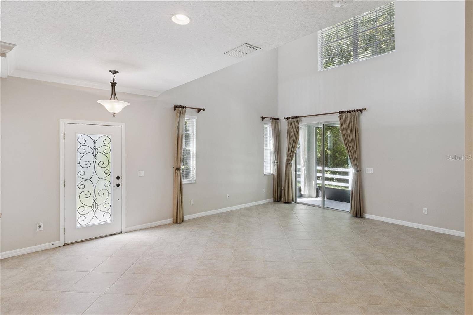 624 VENICE PL, Sanford, FL 32771