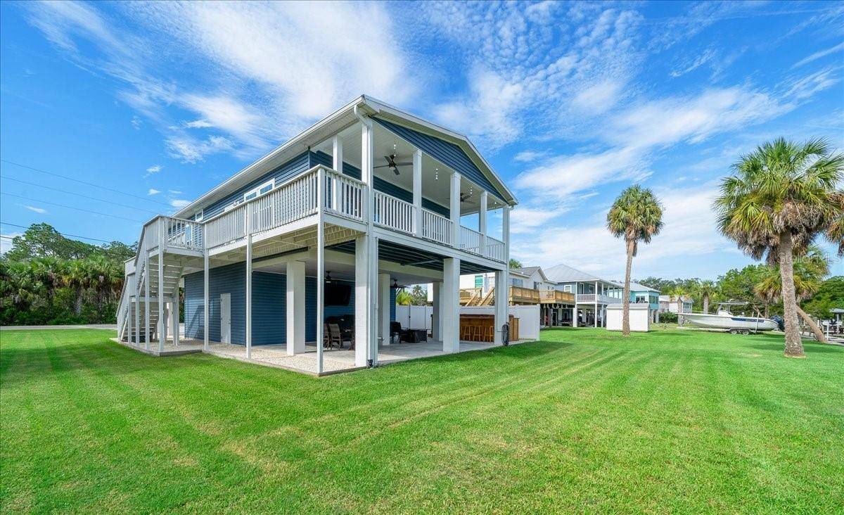 11303 W FORT ISLAND TRL, Crystal River, FL 34429