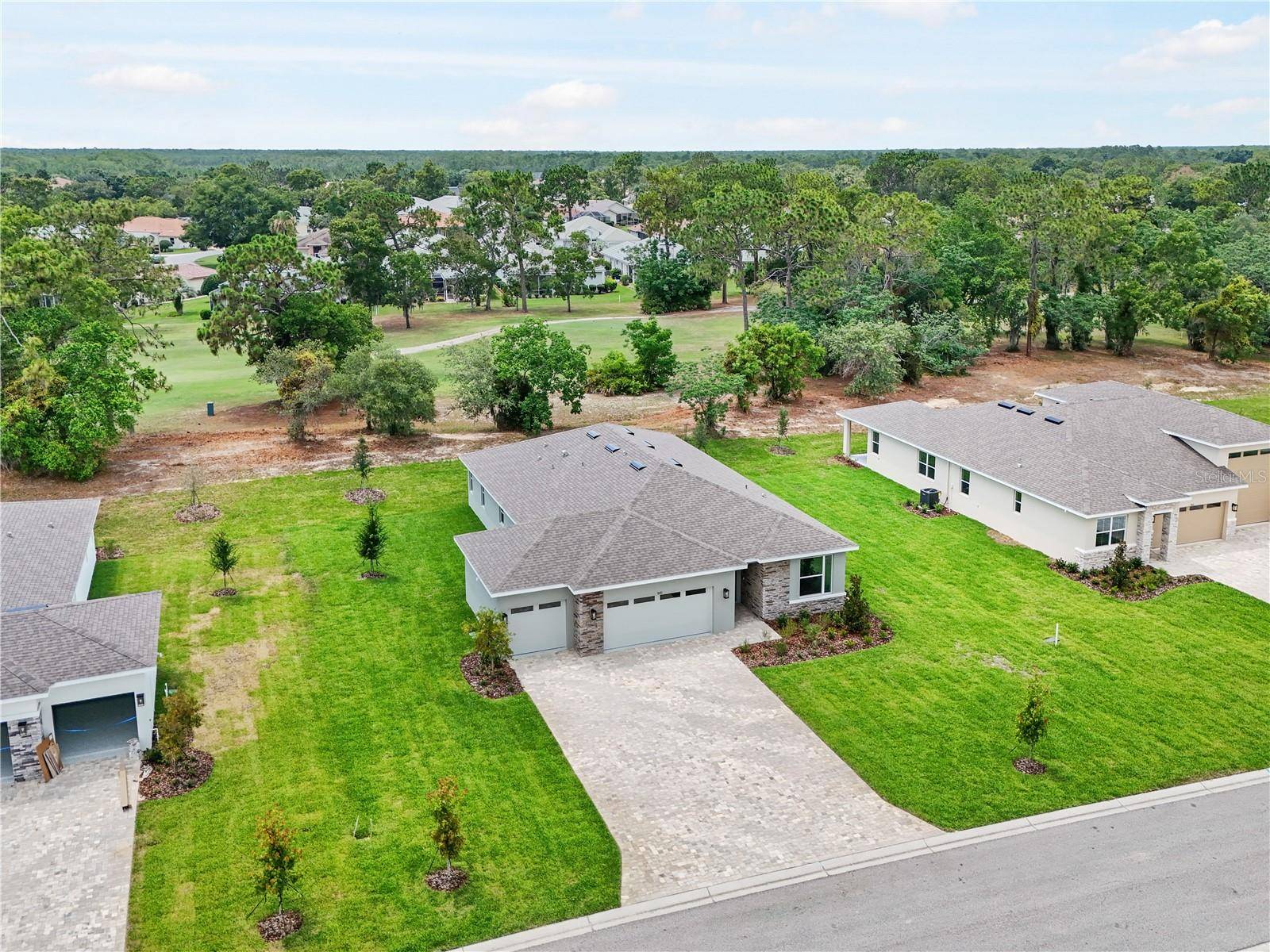9143 PLAYERS DR, Weeki Wachee, FL 34613
